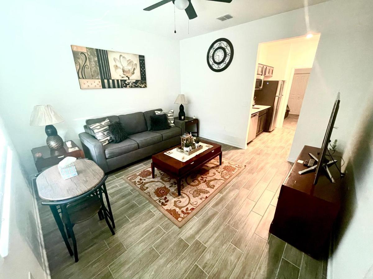 Cozy Suites 4 Less مدينة هاينز المظهر الخارجي الصورة